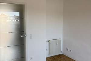 Stilvoll modernisiert: 3-Zimmer-Wohnung in Düsseldorf-Unterbach