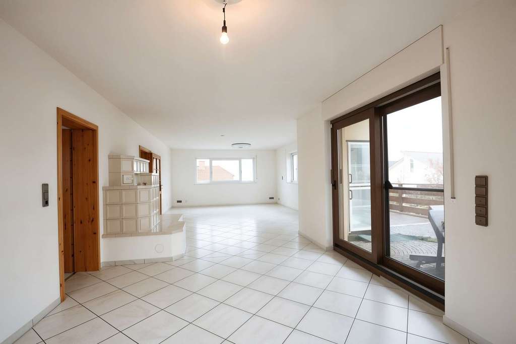 Immobilie in Groß-Bieberau - Wohnglück für die ganze Familie – Stilvolles Haus mit Einliegerwohnung und großzügigem Garten - Bild 4