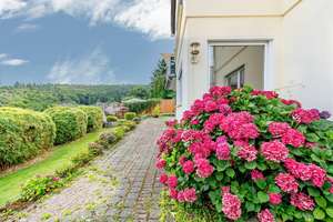 RESERVIERT! Familien aufgepasst! Hier passt einfach ALLES! – Die vollständige Adresse der Immobilie erhältst du vom Anbieter., 53474 Bad Neuenahr-Ahrweiler – Vorschaubild 4