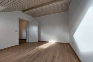 Charmante 2-Zimmer Dachgeschosswohnung in Brötzingen – Hermann-Stöhr-Straße 12, 75179 Nordstadt, Pforzheim – Vorschaubild 9