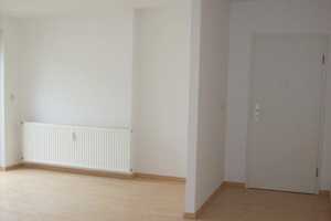 Sonnige 3-Raum-DG-Wohnung mit Balkon in Magdeburg-Sudenburg sucht neue Mieter – Klausenerstraße 8, 39112 Magdeburg – Vorschaubild 5