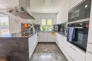 Modernisiertes Mehrfamilienhaus mit PV-Anlage &amp; Garten in Aidlingen – Die vollständige Adresse der Immobilie erhältst du vom Anbieter., 71134 Aidlingen – Vorschaubild 19