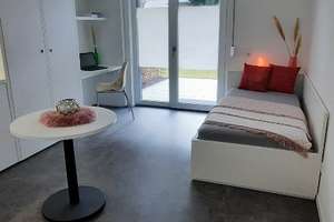 TOP Apartment, 2. OG, Balkon,  modern möbliert – Haunstetter Straße 133, 86161 Universitätsviertel, Augsburg – Vorschaubild 1