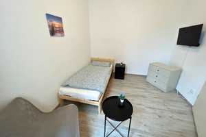 Möblierte 3-Zimmer-Wohnung mit geräumiger Küche, geeignet für Monteure, Pauschalmiete – Duisburg – Vorschaubild 3
