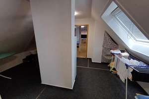 Gepflegte DG-Wohnung mit Ausblick,EBK-Übernahme,Toplage Feuerbach-Zentrum,ÖPNV perfekt,TLB m. Dusche – Rendlenstraße 12, 70469 Feuerbacher Tal, Stuttgart – Vorschaubild 17