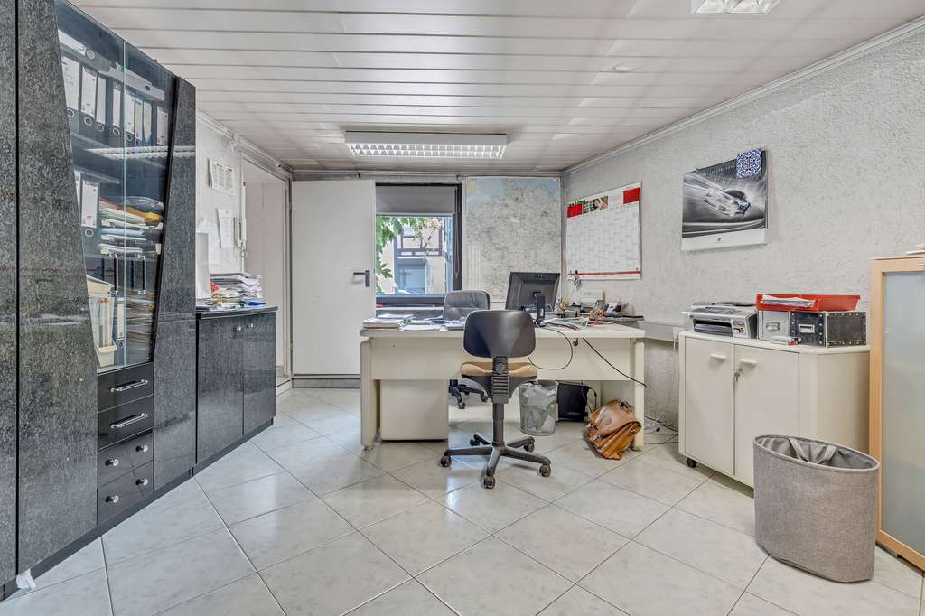 Immobilie in Mönsheim - Wohnen und Arbeiten unter einem Dach vereint - Bild 4