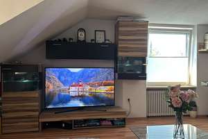 Stilvolle 2-Zimmer-Dachgeschosswohnung in ruhiger Bestlage von Waldtrudering – optional teilmöbliert – Waterbergstraße 24, 81827 Waldtrudering, München – Vorschaubild 3