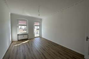 NEU | 2-Zimmerwohnung mit Balkon in Friedrichshain/ am U-Bhf. Samariterstraße (U5)