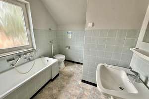 Schönes Zweifamilienhaus mit Potenzial in ruhiger Lage von Herford – Die vollständige Adresse der Immobilie erhältst du vom Anbieter., 32049 Herford – Vorschaubild 20