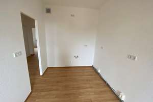Jung, frisch, einladend – ideal für den Neustart! – Am Himmelreich 62, 98527 Suhl-Ilmenauer Straße, Suhl – Vorschaubild 7