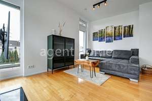 MÖBLIERT - HELL UND FREUNDLICH - Schöne Wohnung mit großem Balkon