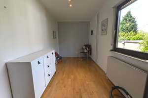 Ein Haus für die ganze Familie – viel Platz, großer Garten und Doppelgarage – Die vollständige Adresse der Immobilie erhältst du vom Anbieter., 42329 Vohwinkel, Wuppertal – Vorschaubild 10