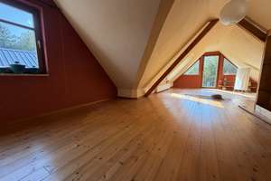 ***Wunderschönes, uriges Unikat, Künstlerhaus in traumhafter Naturlage, Pferdehaltung möglich!*** – Die vollständige Adresse der Immobilie erhältst du vom Anbieter., 37603 Holzminden – Vorschaubild 12