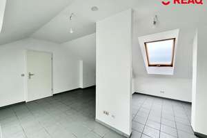 Lichtdurchflutete 2-Zimmer-DG-Wohnung Nahe des Vennbahnweges in Kornelimünster! – Die vollständige Adresse der Immobilie erhältst du vom Anbieter., 52076 Kornelimünster, Aachen – Vorschaubild 3