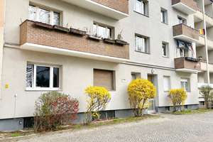 Provisionsfrei neuwertige 3-Zimmer-Wohnung mit Designküche und Gartenblick in Berlin Reinickendorf – Die vollständige Adresse der Immobilie erhältst du vom Anbieter., 13409 Reinickendorf (Ortsteil), Berlin – Vorschaubild 2