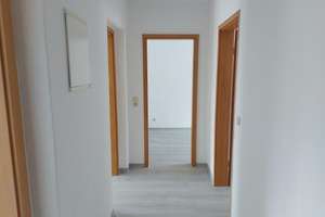 Optimaler Grundriss- Außenjalousien - großer Südbalkon! – Friedrichstraße 59, 39387 Oschersleben (Bode) – Vorschaubild 5