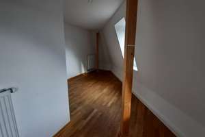 Geräumige 2-Zimmer-Wohnung mit Balkon in Erfurt – Schillerstraße 55, 99096 Löbervorstadt, Erfurt – Vorschaubild 6