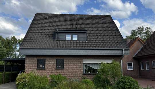 Bild von Charmantes Einfamilienhaus mit tollem Garten, Garage und Carport in ruhiger Lage.