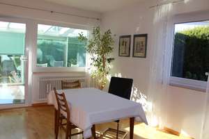 Traumhaftes Reiheneckhaus mit modernem Wintergarten, Doppelgarage und schönem Garten – Die vollständige Adresse der Immobilie erhältst du vom Anbieter., 73329 Kuchen – Vorschaubild 3