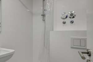 Möbliert: Attraktives Apartment beim Ungerer Bad – 80805 Alte Heide-Hirschau, München – Vorschaubild 6