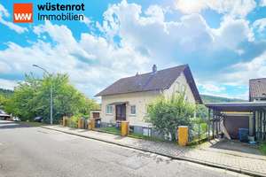 Der Hausklassiker für Jedermann in Gründau! EFH mit ELW, Garage, Garten, Glasfaser und eigenem Tank! – Die vollständige Adresse der Immobilie erhältst du vom Anbieter., 63584 Gründau – Vorschaubild 2