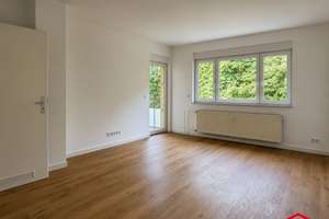 Modernisierte 3-Zimmer-Wohnung mit Balkon und Blick ins Grüne – 60488 Hausen, Frankfurt am Main – Vorschaubild 2