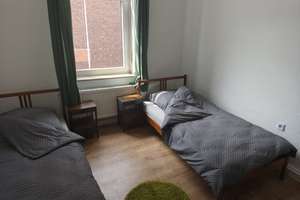möbliertes Zimmer in einer 3er WG – Erfstraße 36, 52249 Eschweiler – Vorschaubild 2