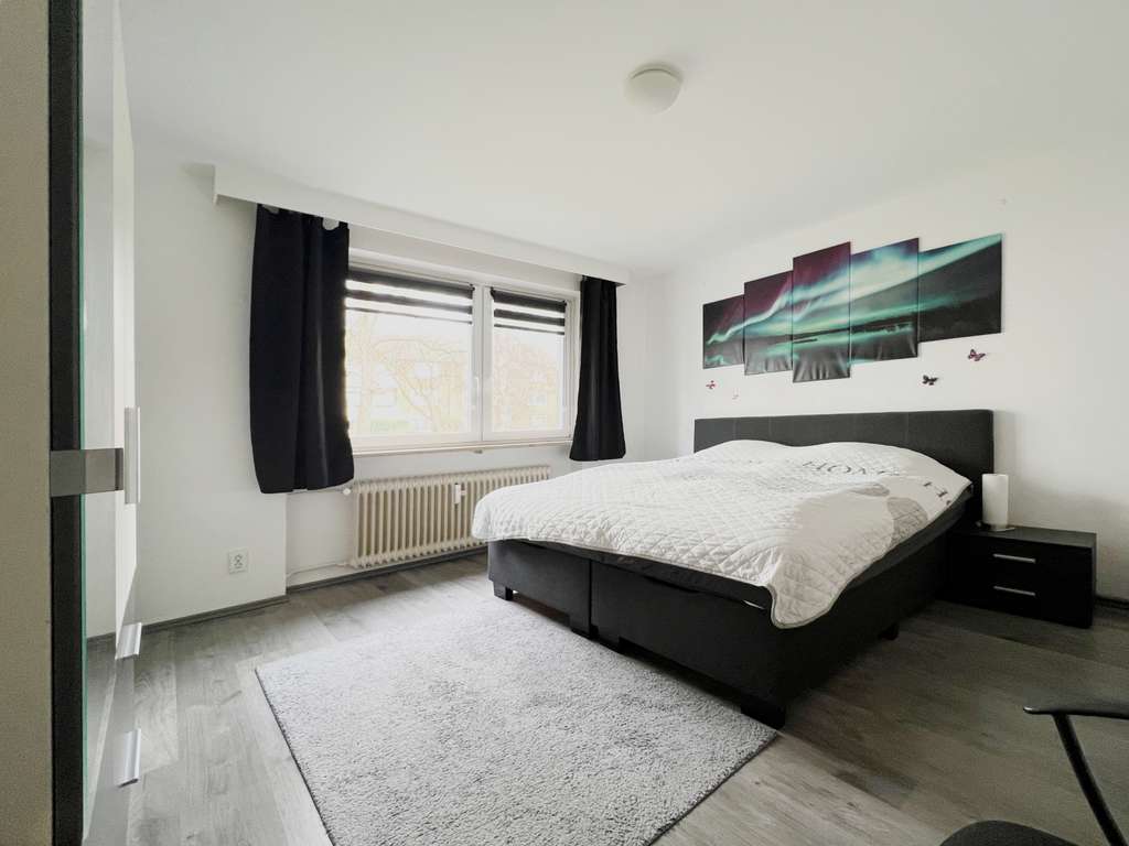 Immobilie in Barsbüttel - Ruhiges Wohnen mit Perspektive: Vermietete 4-Zimmer-Wohnung mit Balkon in gewachsener Wohnlage - Bild 4