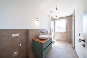 Bezugsfertiges Penthouse-Apartment (Neubau A+) – Die vollständige Adresse der Immobilie erhältst du vom Anbieter., 81375 Neuhadern, München – Vorschaubild 8