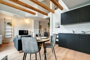 MÖBLIERT - WELCOME HOME  Charmante Maisonettewohnung – Die vollständige Adresse der Immobilie erhältst du vom Anbieter., 70193 Hölderlinplatz, Stuttgart – Vorschaubild 9