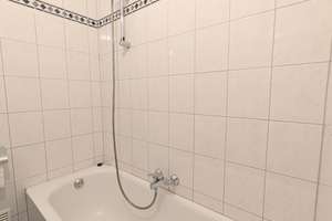 Ruhige 2-Zimmer-Wohnung – Die vollständige Adresse der Immobilie erhältst du vom Anbieter., 42275 Oberbarmen, Wuppertal – Vorschaubild 10