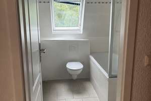 Helle & ruhige 4,5 Z.- Dachgeschoss-Wohnung mit neuwertiger Küche – Die vollständige Adresse der Immobilie erhältst du vom Anbieter., 13407 Reinickendorf (Ortsteil), Berlin – Vorschaubild 13