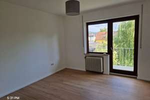 Helle, frisch modernisierte 3-Zimmer-Wohnung mit Terrasse & schönem Ausblick in ruhiger Lage von Dar – Die vollständige Adresse der Immobilie erhältst du vom Anbieter., 64297 Eberstadt, Darmstadt – Vorschaubild 4