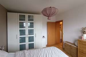 Helle 3-Zimmer-Wohnung mit Balkon in zentraler Lage – Hohenzollernstr. 48, 45128 Südviertel, Essen – Vorschaubild 2