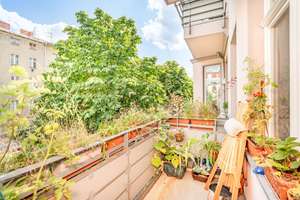 Top-Lage am Zionskirchplatz: Sanierter 3-Zimmer-Altbau mit Balkon & Lift in der Kastanienallee – Die vollständige Adresse der Immobilie erhältst du vom Anbieter., 10119 Mitte (Ortsteil), Berlin – Vorschaubild 7
