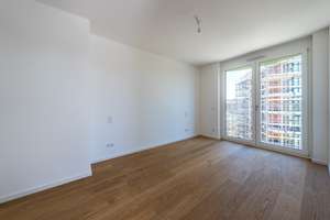 Exklusive 3-Zimmer-Wohnung mit Penthouse-Charakter und Südost-/Westausrichtung – Die vollständige Adresse der Immobilie erhältst du vom Anbieter., 81673 Josephsburg, München – Vorschaubild 5