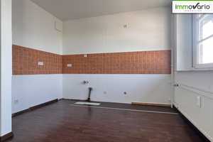Helle 2-Zimmer Wohnung mit offener Küche, Dusche und Fahrstuhl in Stadtfeld-Ost zu vermieten – Wilhelm-Kobelt-Straße 28, 39108 Magdeburg – Vorschaubild 9