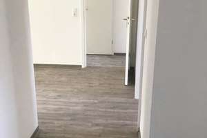 Top renovierte 3-Zimmer-Citywohnung mit Balkon in sehr guter Lage – Kaulbachstr. 9, 90408 Pirckheimerstraße, Nürnberg – Vorschaubild 2