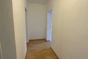 Sehr schöne 2-Zimmer-Wohnung mit Einbauküche fußläufig zur FH-Aachen und Luisenhospital in Aachen – Eynattener Str. 59, 52064 Aachen – Vorschaubild 3