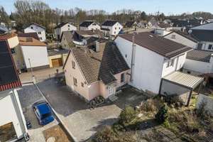 Familienfreundliche Doppelhaushälfte mit großem Grundstück – Die vollständige Adresse der Immobilie erhältst du vom Anbieter., 64807 Dieburg – Vorschaubild 1