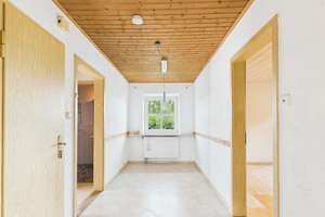 Viel Grundstück, viele Möglichkeiten: Einfamilienhaus in Weiden mit ca. 1.002 m² Grundstück – 92637 Rehbühl, Weiden in der Oberpfalz – Vorschaubild 7