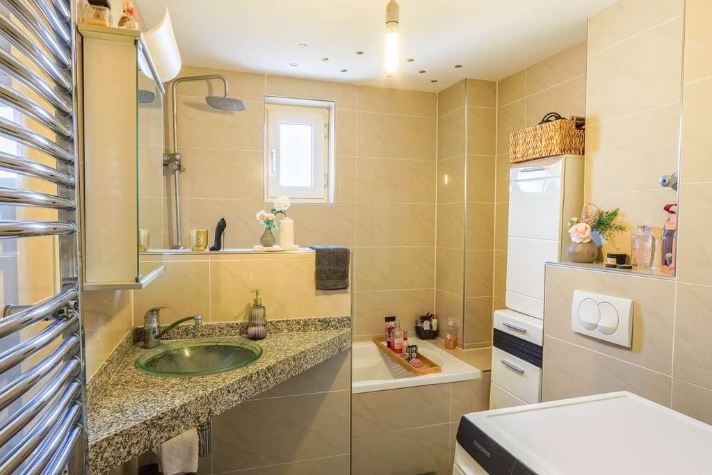 Immobilie in Ingolstadt - Ideal für Kapitalanleger - gut vermietete 1-Zimmer-Wohnung im Süden von Ingolstadt! - Bild 1