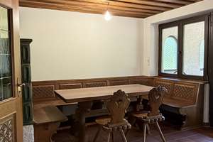 Großzügiges, teilmöbliertes Einfamilienhaus mit viel Holz, Sauna und kleinem Garten – Kinaderweg X, 85551 Kirchheim bei München – Vorschaubild 4