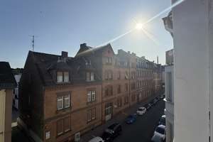 Über den Dächern von Biebrich in Rheinnähe (400m) - frisch renoviert mit Balkon – Die vollständige Adresse der Immobilie erhältst du vom Anbieter., 65203 Biebrich, Wiesbaden – Vorschaubild 4