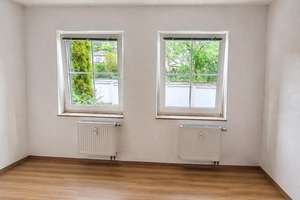 Uni-nahes 1-Zimmer-Apartment | inkl. Stellplatz | ab 15.10. – 57250 Netphen – Vorschaubild 1