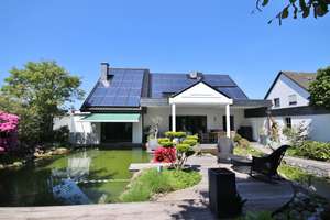 EDLES FREISTEHENDES EINFAMILIENHAUS MIT ZAUBERHAFTEM GARTEN! ÄSTHETIK- DESIGN - NATUR!