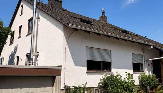 Bild von Zweifamilienhaus mit traumhaftem Ausblick in Hofheim-Langenhain