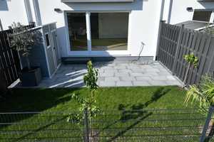 Neubau - Reihenmittelhaus in attraktivem Neubaugebiet - inkl. Solaranlage, Einbauküche, Carport uvm. – Merowingerstraße 1c, 78247 Konstanz (Kreis) – Vorschaubild 4