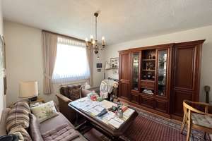 2 ZI WOHNUNG MIT BALKON IN TOP LAGE - IN GOLZHEIM – Seydlitzstr 3, 40476 Golzheim, Düsseldorf – Vorschaubild 1