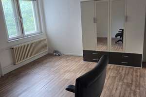Untermiete 2‑Zimmer‑Wohnung 60 m² mit Balkon ab sofort nur bis zu 30. Juli – Die vollständige Adresse der Immobilie erhältst du vom Anbieter., 12057 Neukölln (Ortsteil), Berlin – Vorschaubild 5